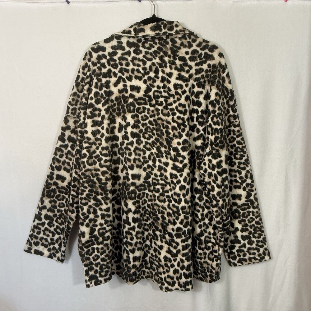 Ces Femme Oversized Leopard Animal Print Button Up Lightweight Shacket Size L - Picture 2 of 7